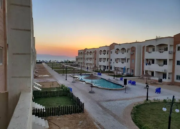 Apartment Blue Lagoon 2 Bed Apartment, Ac For Rent In Ras Sidr If Calm Is For 2 Days Minimum Family Only Please *