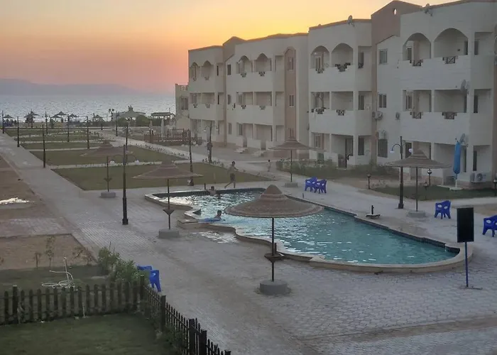 Blue Lagoon 2 Bed Apartment, Ac For Rent In Ras Sidr If Calm Is For 2 Days Minimum Family Only Please