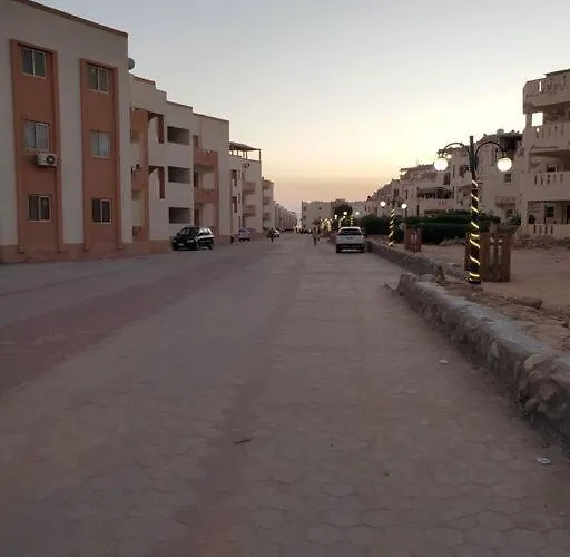 Apartment Blue Lagoon 2 Bed Apartment, Ac For Rent In Ras Sidr If Calm Is For 2 Days Minimum Family Only Please *