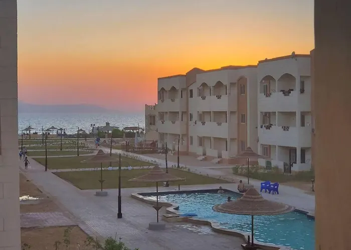 Blue Lagoon 2 Bed Apartment, Ac For Rent In Ras Sidr If Calm Is For 2 Days Minimum Family Only Please Apartment
